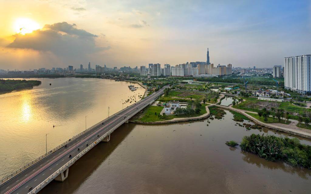 Cầu Thời Đại hoàn thành chỉ sau 8 tháng